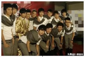 娱乐专门爆料吃瓜视频,独家爆料，吃瓜视频带你领略幕后风云