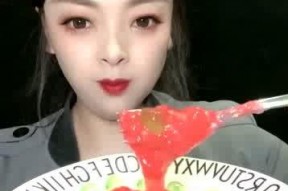 娱乐吃瓜酱姐姐和弟弟,酱姐姐与弟弟的甜蜜互动，揭秘娱乐圈温馨亲情